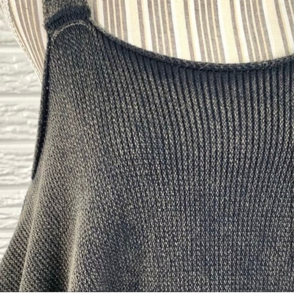 She + Sky Oversized Cold Shoulder Sweater Dress Size Medium - Picture 5 of 6